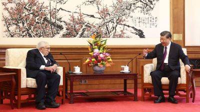 Xi Jinping - Wang Wenbin - Joe Biden - Simone McCarthy - China mourns Kissinger — ‘a most valued old friend’ - edition.cnn.com - Japan - China - Usa -  Beijing - Hong Kong - Singapore - Germany