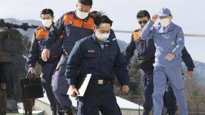 Fumio Kishida - MARI YAMAGUCHI - Japan’s Kishida visits quake-hit region as concerns rise about diseases in evacuation centers - apnews.com - Japan -  Tokyo