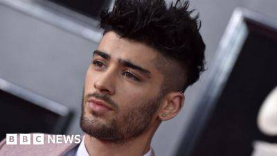 Kelly Ng - Zayn Malik: Fans rejoice at ex-One Direction member's Urdu single - bbc.com - Pakistan - Britain -  Karachi