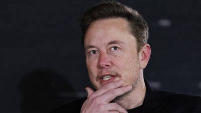 Elon Musk - Lora Kolodny - Elon Musk wants more control of Tesla, seeks 25% voting power - cnbc.com - county Day