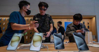 Alexandra Stevenson - Apple to Offer Rare Discount on iPhones in China - nytimes.com - China - Usa -  Beijing -  Washington