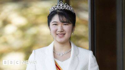 Red Cross - Red - Japan's Princess Aiko to begin work at Red Cross upon graduation - bbc.com - Japan -  Tokyo - county Cross