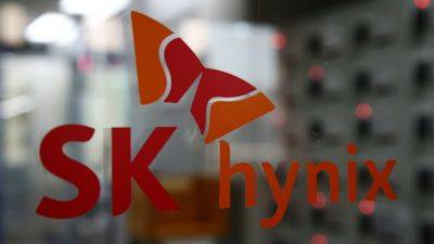 SK Hynix logs surprise fourth-quarter profit, aims to be 'total AI memory chip provider' - cnbc.com - South Korea