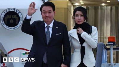 Yoon Suk Yeol - Kim Keon Hee - Kelly Ng - Christian Dior - South Korea: First lady's Dior bag shakes country's leadership - bbc.com - South Korea -  Seoul