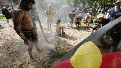 Australians protest British colonization on a national holiday some mark as ‘Invasion Day’