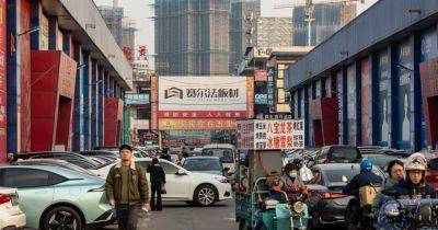 What China’s E.V. City Says About the State of the Economy