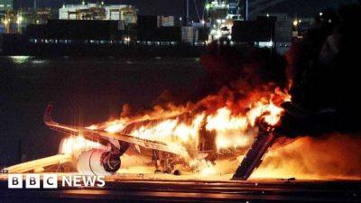 Japan jet crash: How crew pulled off flawless evacuation from plane inferno - bbc.com - Japan -  Tokyo -  Dubai