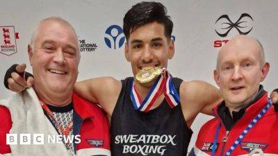 Teen Afghan refugee becomes boxing champion in two years - bbc.com - Britain - state Indiana - Afghanistan -  Kabul