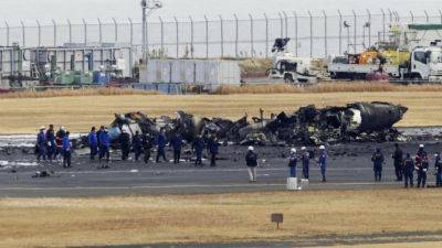 Investigators focus on air traffic communication after a fatal Tokyo runway crash - apnews.com - Japan -  Tokyo