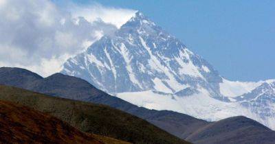 Scientists explain Mount Everest's anomalous growth