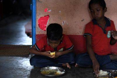 India's high food inflation leaves less in lunch boxes of poor school children - asiaone.com - India