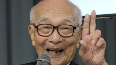 A-bomb survivors use Nobel Peace Prize to share anti-nuke message with the young