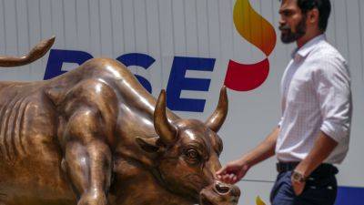 Asia markets lower after major U.S. indexes slip; Hyundai India set for market debut