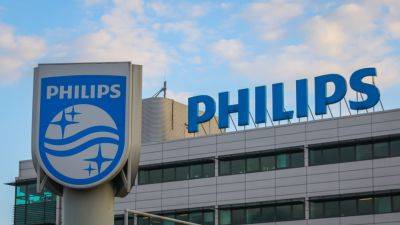 European markets close higher; Oil and gas stocks retreat; Philips shares down 16%