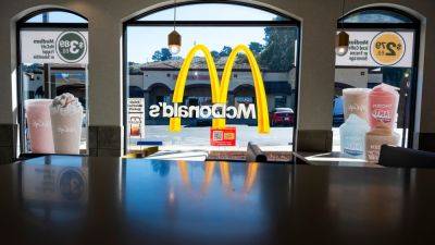 McDonald's beats on profit and revenue, reverses U.S. same-store sales declines