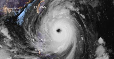 Super Typhoon Kong-rey Moves Toward Taiwan