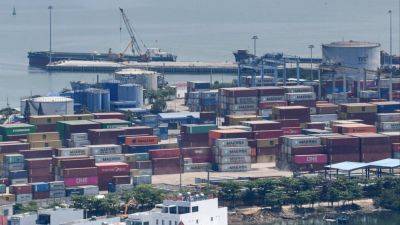 Vietnam quarterly growth hits 2-year high on exports, investment