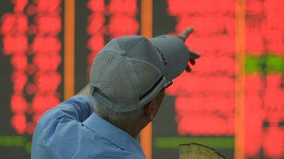 China rally loses steam as authorities disappoint markets; Hong Kong stocks plunge more than 9%