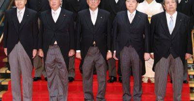 Japan Says It Manipulated a Photo of (Slightly) Unkempt Cabinet Ministers