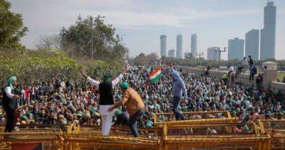 Narendra Modi - Singh Pandher - Indian police block roads to halt farmers marching to New Delhi - asiaone.com - India -  New Delhi -  Delhi - state Indiana