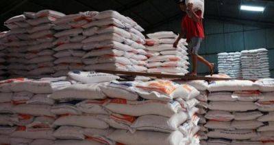 El Niño - Sprawling queues for subsidised rice highlight plight of Indonesia's poor - asiaone.com - Indonesia - city Jakarta
