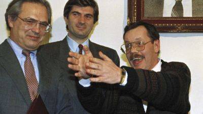 UN envoy Giandomenico Picco, who helped end the Iran-Iraq war and won hostage releases, has died - apnews.com - New Zealand - France - Afghanistan -  Moscow - Iran - county Pacific - Lebanon - Iraq - Peru -  Beirut