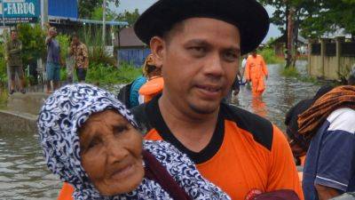 11 Indonesians survive days at sea after boat capsizes, 22 still missing
