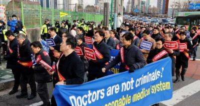 Park Dan - South Korea publicly orders some doctors who walked off the job back to work - asiaone.com - South Korea - North Korea -  Seoul