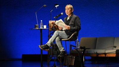 Haruki Murakami unveils his new short story at a Tokyo literary event