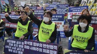 Why are striking doctors in South Korea facing license suspensions and what’s next?