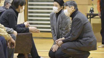 MARI YAMAGUCHI - Japanese emperor and empress visit towns hit by Jan. 1 quake and console thousands of homeless - apnews.com - Japan -  Tokyo
