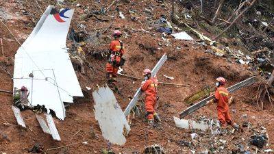 Nectar Gan - Two years after air disaster, Chinese investigators offer no clues as to why jet nosedived - edition.cnn.com - France - China - Usa - Hong Kong - Britain - Australia -  Guangzhou