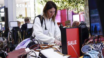 CNBC Daily Open: U.S. consumers' optimism wanes