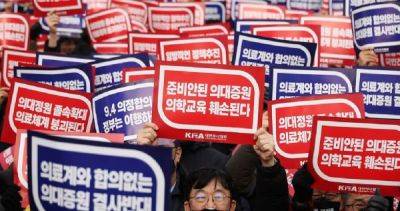 South Korea to start legal action against doctors over walkout