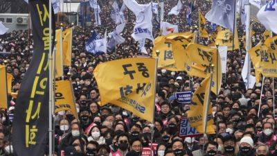 HYUNGJIN KIM - Park Min - Thousands of Korean doctors face license suspensions as Seoul moves to prosecute strike leaders - apnews.com - South Korea - North Korea -  Seoul, South Korea
