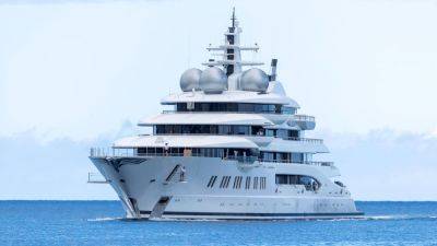 Vladimir Putin - Ursula Von - Robert Frank - Russian oligarch's yacht is costing U.S. taxpayers close to $1 million a month - cnbc.com - Russia - Ukraine - county San Diego -  Sanction - Eu - state California