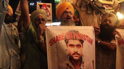 Pakistan probes murder of a man suspected in the 2013 fatal attack on Indian prisoner Sarabjit Singh - apnews.com - Canada - Usa - India - Pakistan - city Lahore, Pakistan