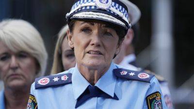 ROD McGUIRK - Karen Webb - Joel Cauchi - Australian police probe why man who stabbed 6 people to death in a Sydney mall targeted women - apnews.com - Pakistan - Australia -  Melbourne, Australia - state Queensland