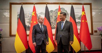 Xi Jinping - Alexandra Stevenson - Li Qiang - Olaf Scholz - Germany’s Leader Walks a Fine Line in China - nytimes.com - China - Usa - Russia - city Beijing - city Shanghai - Ukraine - Germany - Eu