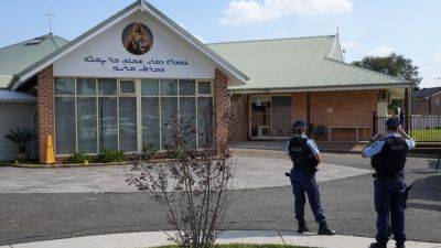 Isaac Royel - MARK BAKER - Mar Mari Emmanuel - Father of boy accused of stabbing 2 Sydney clerics saw no signs of extremism, Muslim leader says - apnews.com - Lebanon - Australia