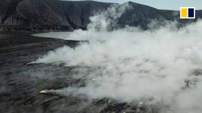 Agence FrancePresse - Mount Ruang eruption: Indonesia evacuates thousands, closes airport near volcano - scmp.com - Indonesia -  Manado
