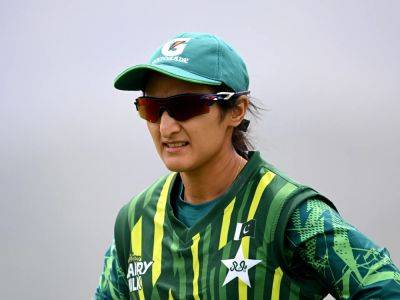 Maroof’s ’emotional’ farewell captures legacy for Pakistan women’s cricket - aljazeera.com - Pakistan -  Lahore -  Karachi