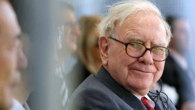 Warren Buffett - Harvard expert shares the No. 1 lesson to learn from Warren Buffett’s career: 'You can't be really successful' without it - cnbc.com