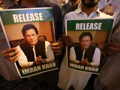 Jailed ex-PM Imran Khan appears before Pakistan top court by videolink