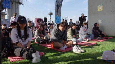 South Koreans compete to see who’s best at doing absolutely nothing