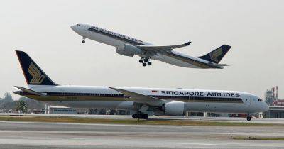 Passenger Dies After Severe Turbulence on Flight From London to Singapore - nytimes.com - Singapore -  London -  Bangkok -  Singapore
