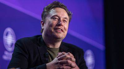 Elon Musk - Ryan Browne - Karen Tso - Tesla CEO Elon Musk says he favors 'no tariffs' on Chinese EVs - cnbc.com - China -  Beijing