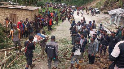 ROD McGUIRK - Serhan Aktoprak - Emergency convoy takes provisions to survivors of devastating landslide in Papua New Guinea - apnews.com - Australia - Papua New Guinea -  Port Moresby -  Melbourne, Australia