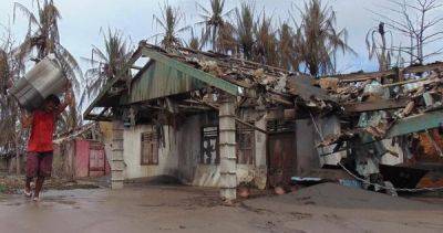 Joko Widodo - Muhadjir Effendy - Indonesia to permanently relocate nearly 10,000 people after Ruang volcano eruptions - asiaone.com - Indonesia -  Jakarta - county Will