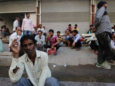 India elections turn spotlight on informal jobs for youth